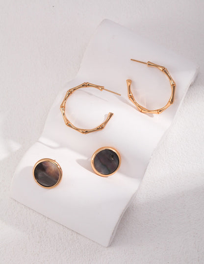 Black Shell Statement Stud