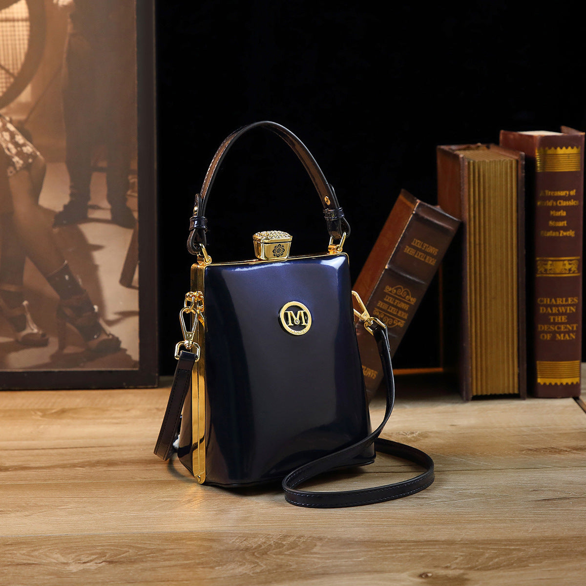 Patent Leather Glossy Shoulder & Crossbody Bag – Light Luxury All‑matching