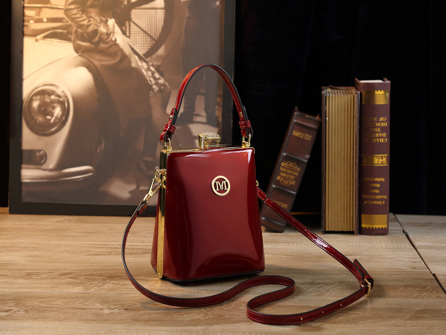 Patent Leather Glossy Shoulder & Crossbody Bag – Light Luxury All‑matching