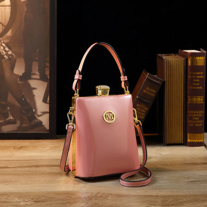 Patent Leather Glossy Shoulder & Crossbody Bag – Light Luxury All‑matching