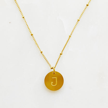 Gold‑Plated Coin Initial Necklace – Personalized Charm with Delicate Detail