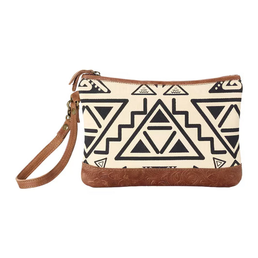 Diamond Eye Clutch
