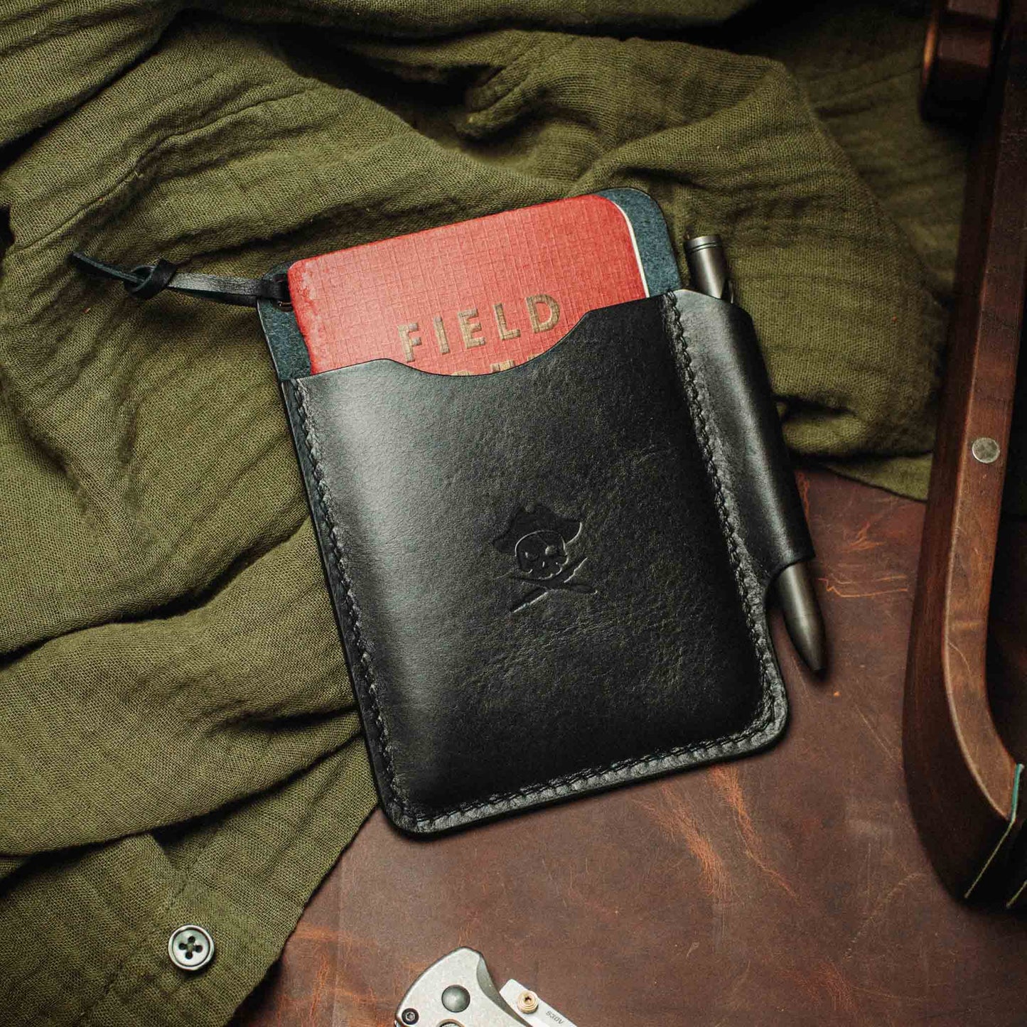 First Mate Fatty EDC Organizer – Handmade Leather Pocket Wallet for Field Notes, Knives, Flashlights &amp; Full‑Size Pens | Compact Everyday Carry Pouch