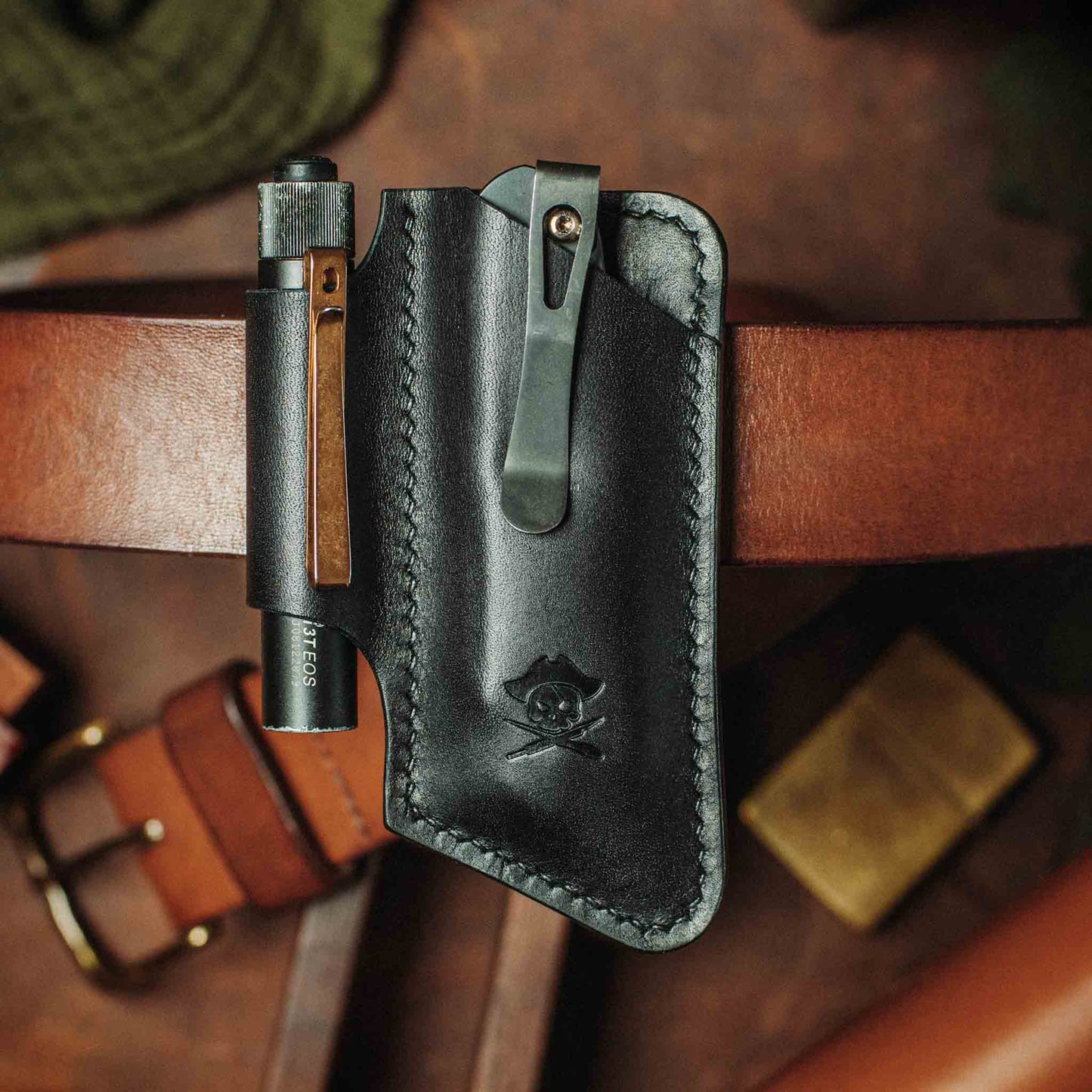 Belt Knife Sheath - V4 | Leather EDC | Knife Holder - Smart Belt Cutouts for Everyday Carry