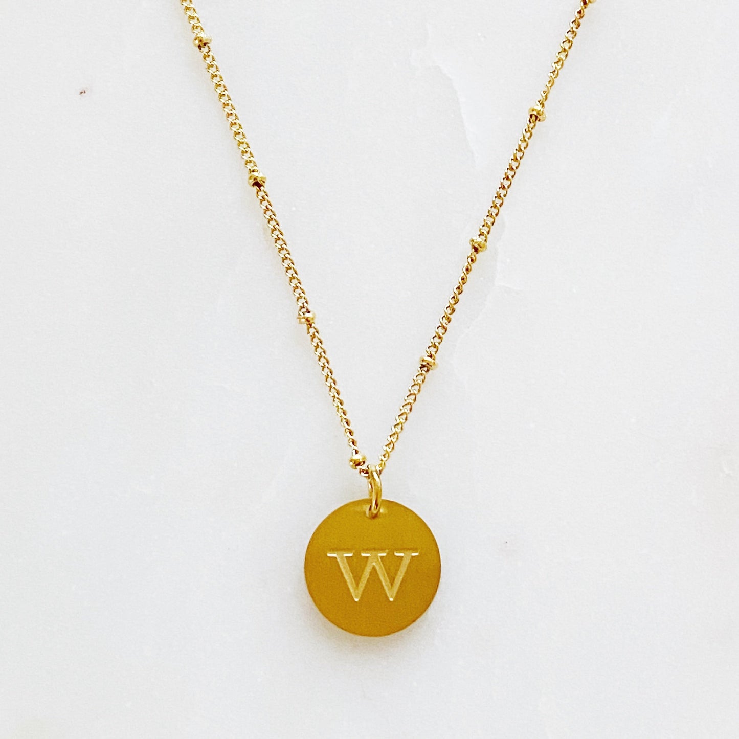 Gold‑Plated Coin Initial Necklace – Personalized Charm with Delicate Detail