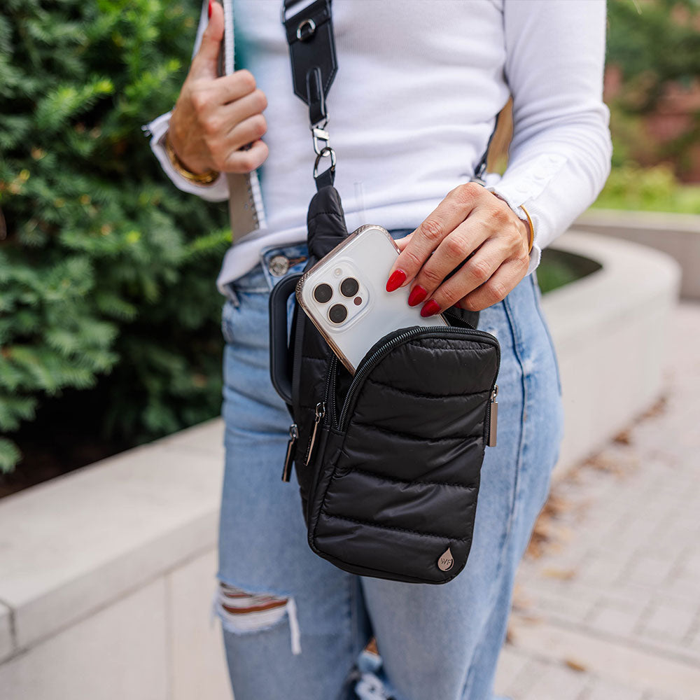 HydroBag® HANDLE®- Black Matte with Vegan Leather Trimmed Strap