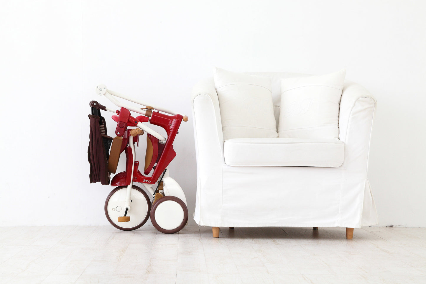 Iimo 3-In-1 Foldable Tricycle With Canopy - Luxury Design, Smart Functions, Outdoor Ready