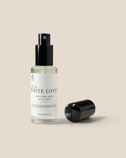 White Lotus: Eau De Parfum