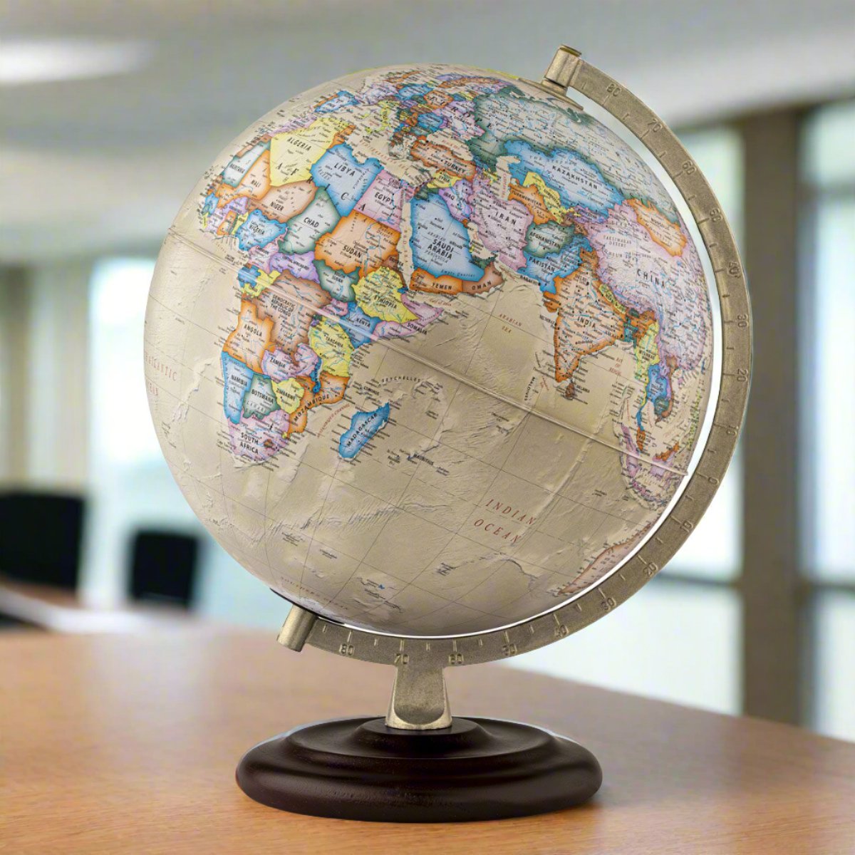Ambassador Globe
