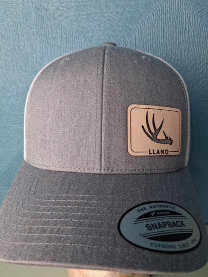 Llano Deer Antler Leather Patch Yupoong Snapback Hat – Heather Grey