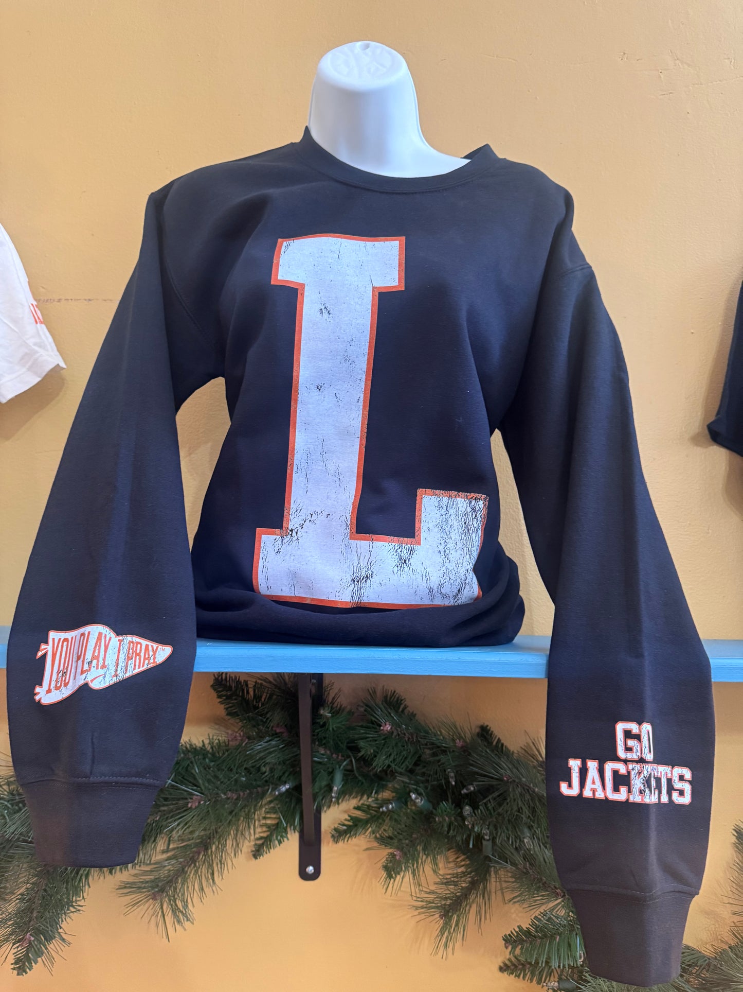 Llano Block "L" Sweatshirt – Black Long Sleeve Crewneck