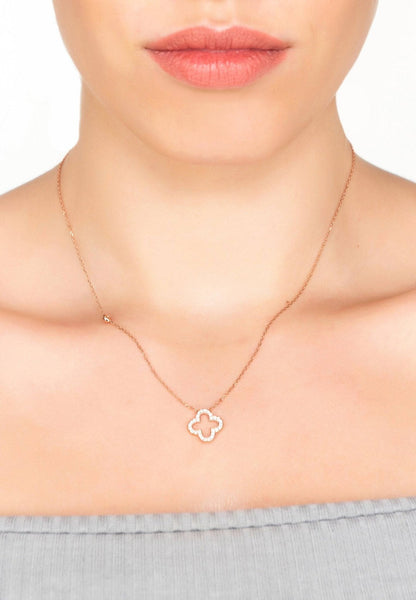 Open Clover Pendant Necklace – A Touch of Luck and Luxury