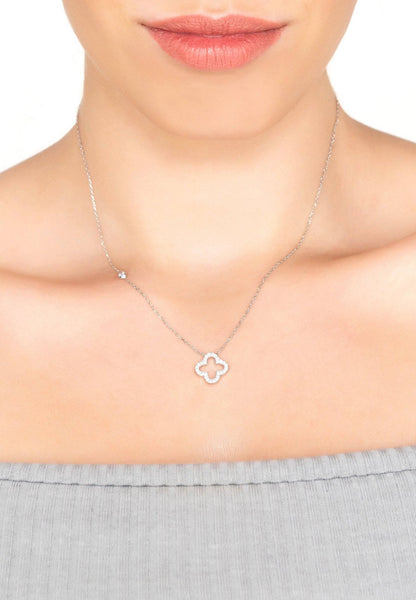Open Clover Pendant Necklace – A Touch of Luck and Luxury