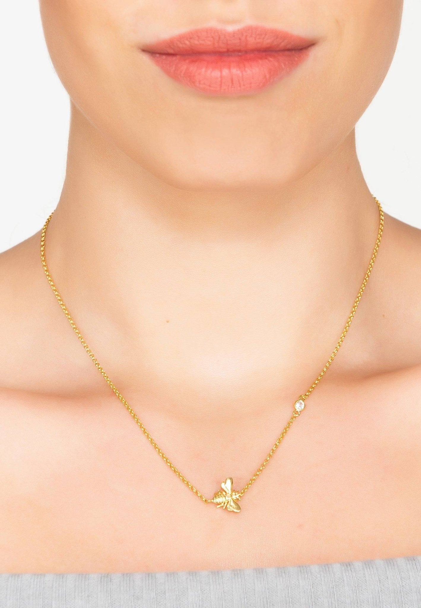 Queen Bee Necklace – Gold & Sparkling Zircon Detail
