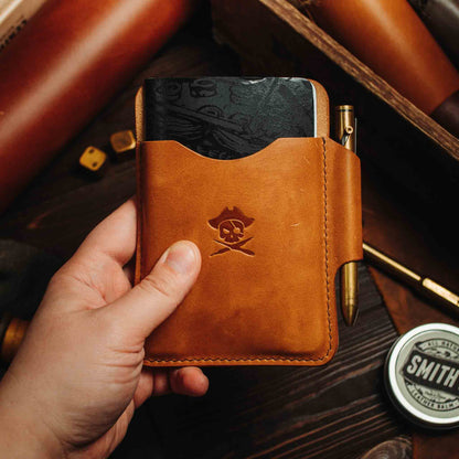 First Mate Fatty EDC Organizer – Handmade Leather Pocket Wallet for Field Notes, Knives, Flashlights &amp; Full‑Size Pens | Compact Everyday Carry Pouch